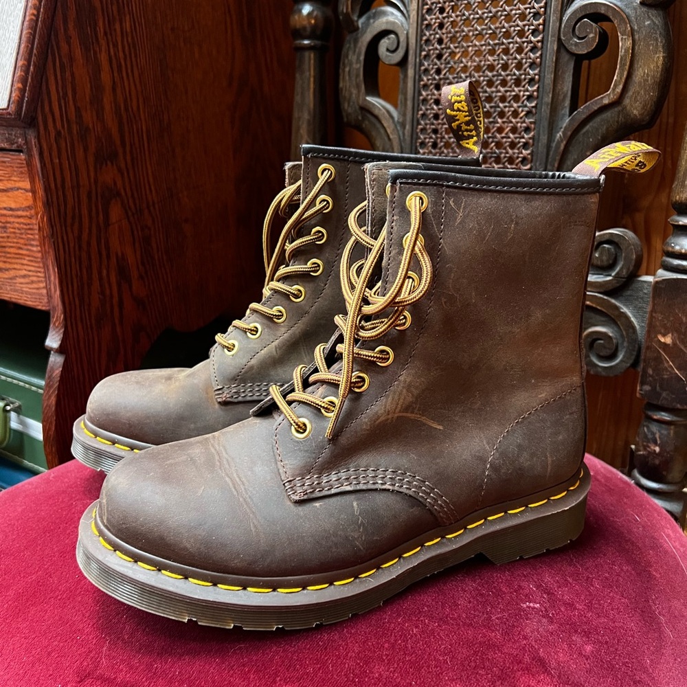Doc Martens 1460 Brown Crazy Horse Boots - Picture 4 of 6